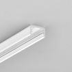 Úzká bílá lišta pro 8mm led pásky. Designové podsvícení soklů, schodiště, nábytku, zvýraznění linií, orientační osvětlení. Vnitřní osvětlení úložných prostor v nábytku. 
